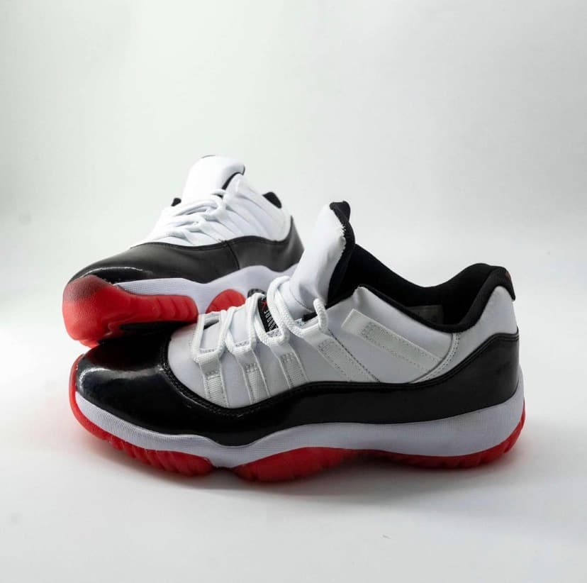 Nike Air Jordan 11 Retro Low Concord Bred sneakers